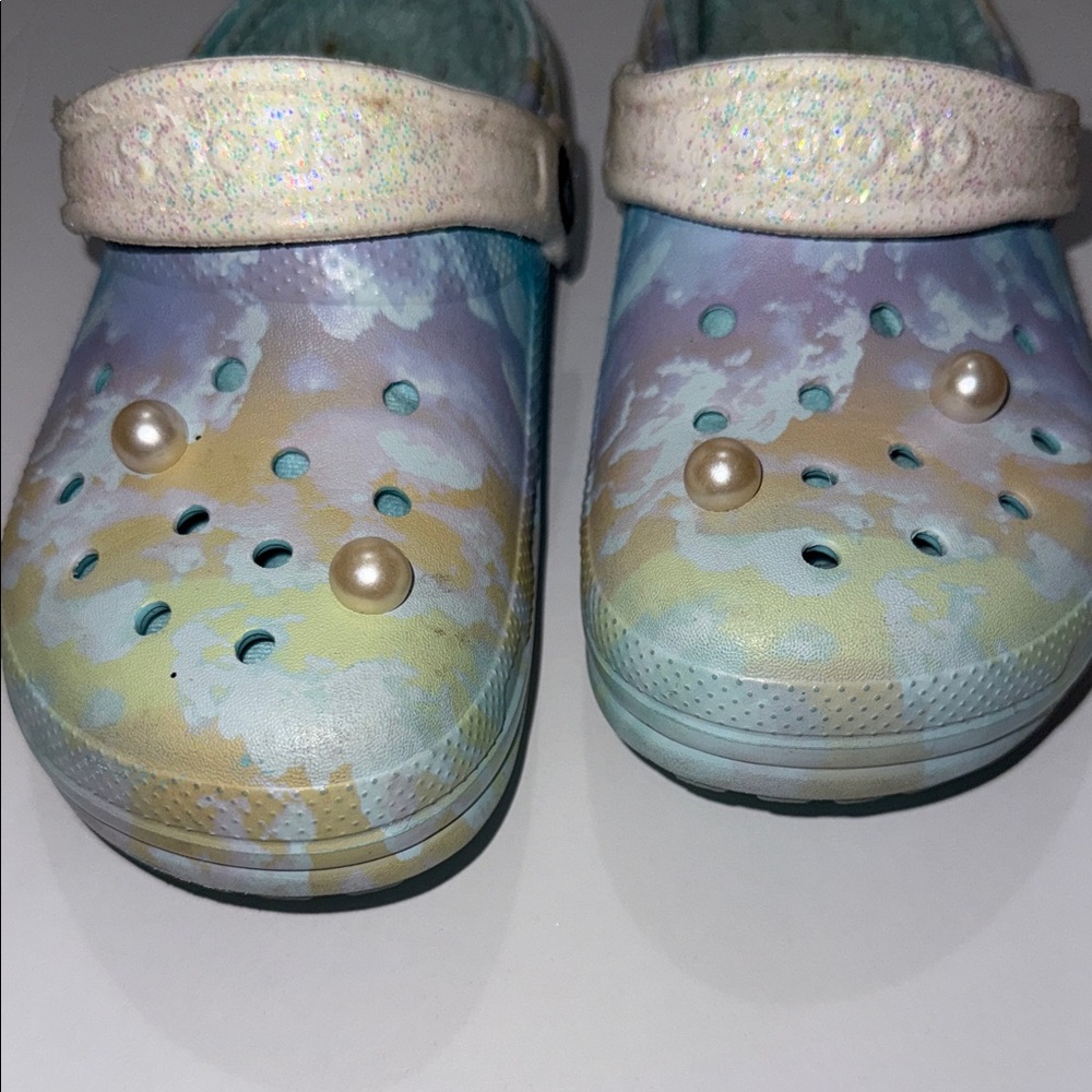 CROCS Kids Multicolor fleece Clogs with Pearls